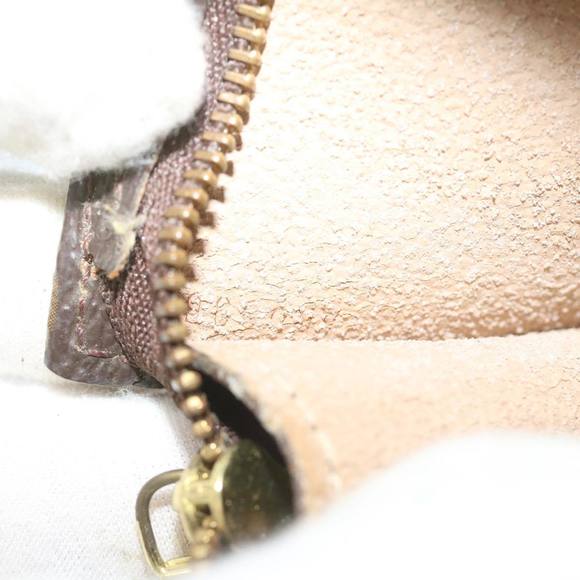 LOUIS VUITTON Monogram Bucket PM Pouch Accessory Pouch LV Auth 63476 - Picture 12 of 16